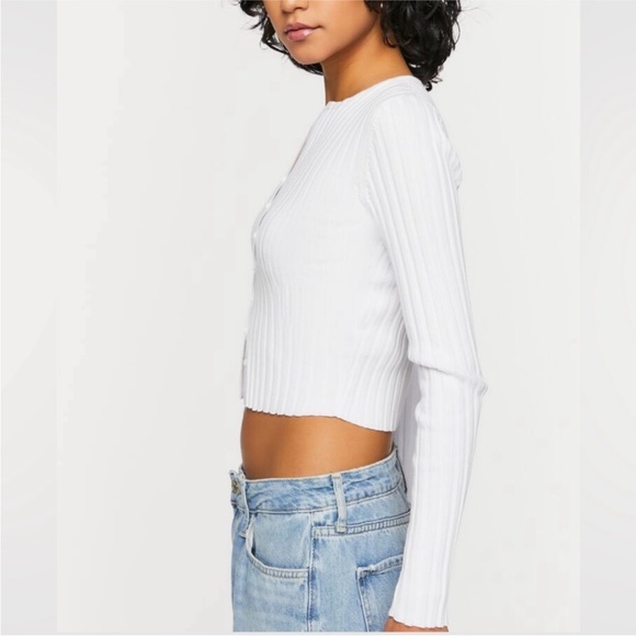 NWT Forever 21 Cropped Cardigan Top - size M - Picture 2 of 5